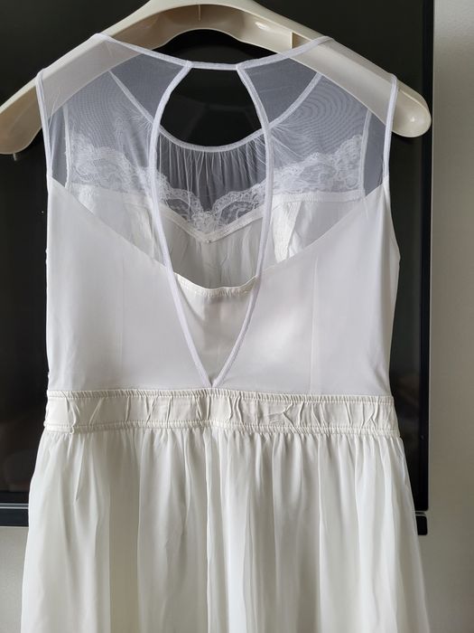 Продам нежное лёгкое платье