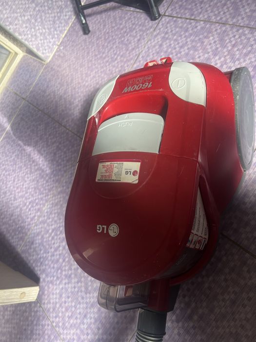 Пылесос lg в хорошем состоянии