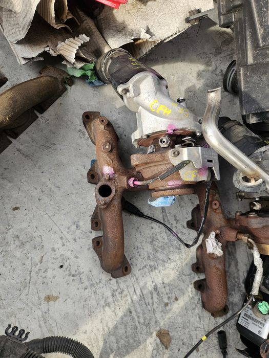 Turbina/turbosuflanta Vw Passat B7,Scirocco Tiguan motor 2.0tdi CFH