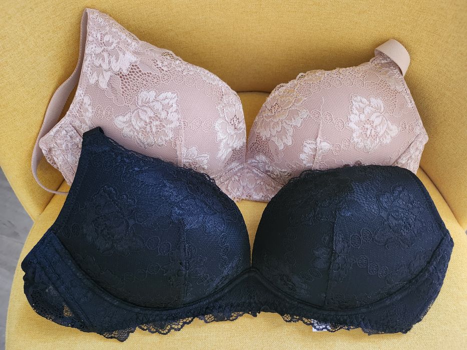 Сутиени без банели 85 В, нови