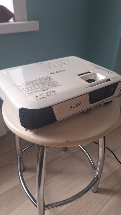 Продам проектор Epson EB-X31
