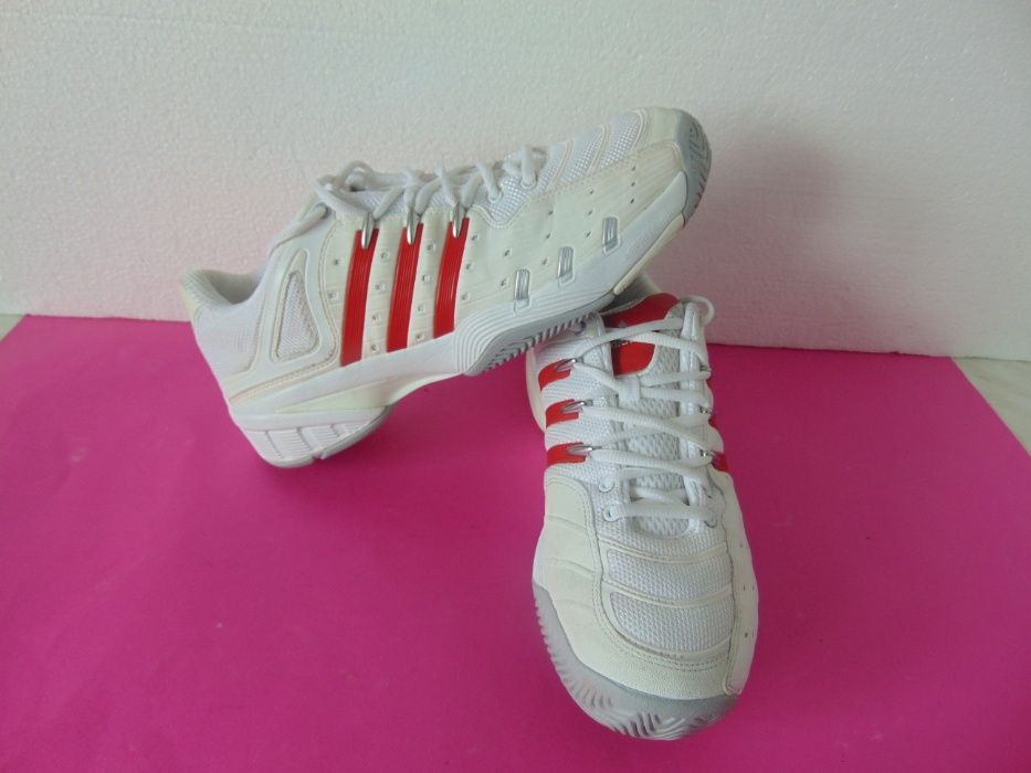 НОВИ Adidas номер 44 Оригинални мъжки маратонки