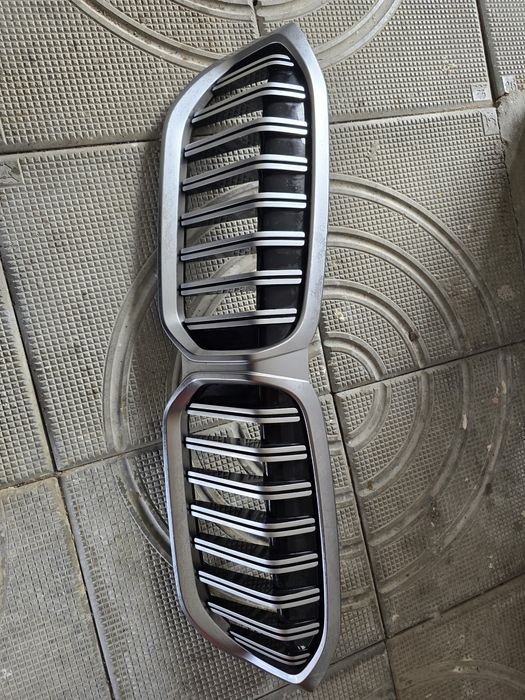 Предна решетка,бъбреци за bmw G20