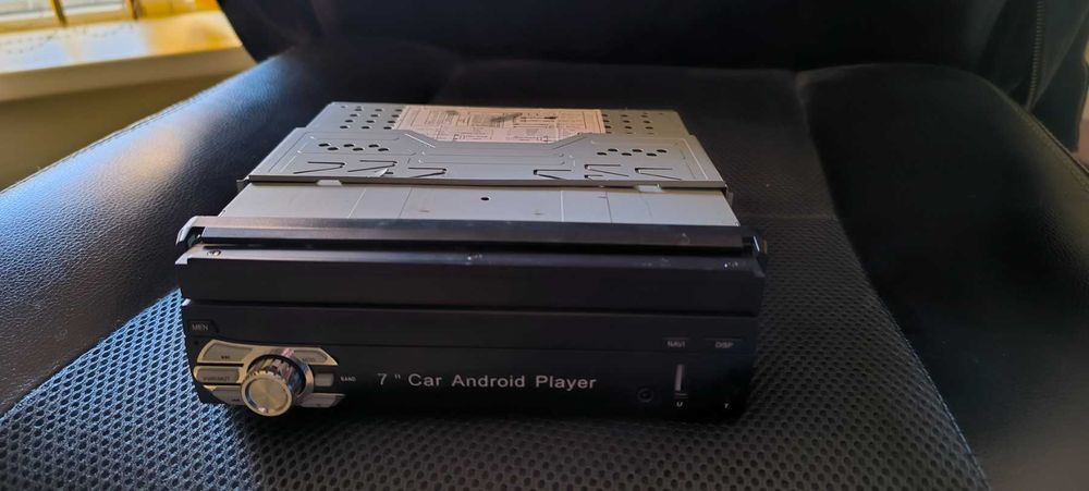 Автомобилна мултимедия 1GB RAM + 16GB RAM, 1 DIN