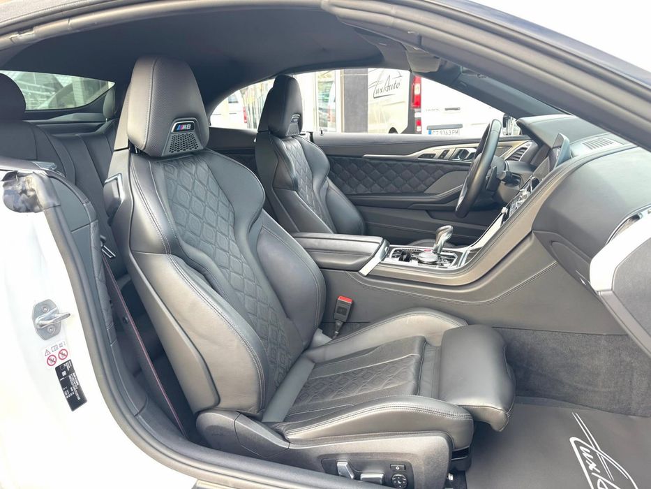 Кола за Бал Свадба под Наем Бмв м8 Компетъшън