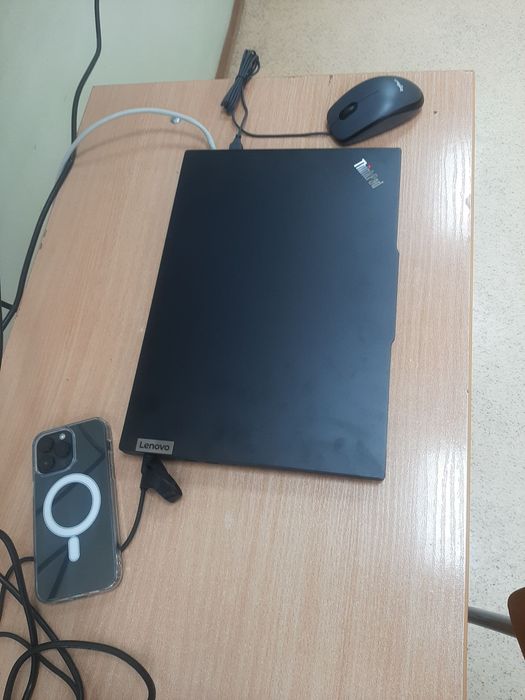 Lenovo ThinkPad лаптоп с AMD Ryzen 5