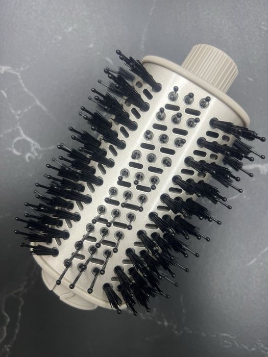 Shark flexStyle   овална четка