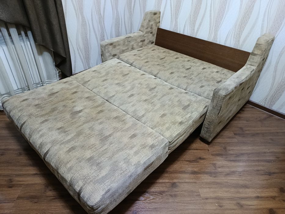 Диван кровать б/у
