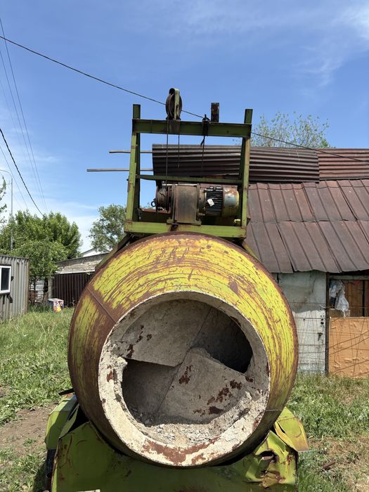 Бетономешалка 0,7 куб