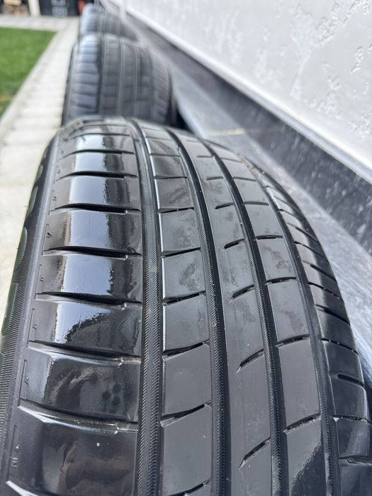 Шины 235/55/R19 ( RANGESPORT)