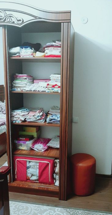 Шкаф для одежды и хранения вещей