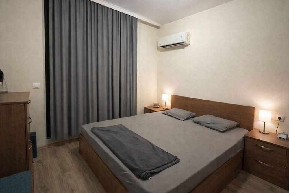 Двустаен апартамент в ж.к. Кръстова вада.