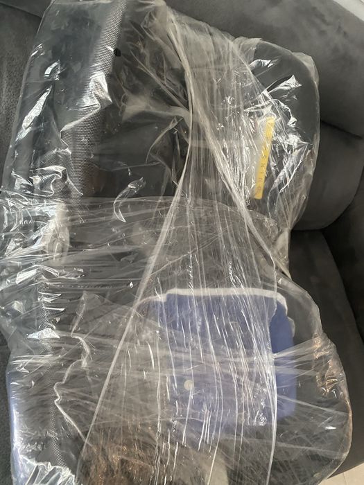 Бебешка кошница/столче за кола maxi cosi