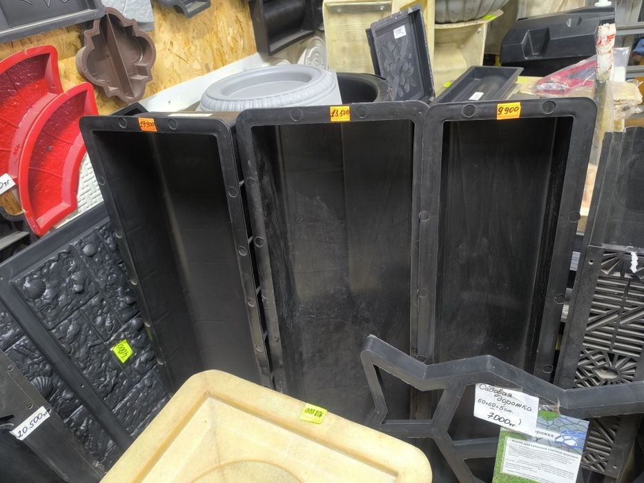 Формы для брусчатки и бордюры