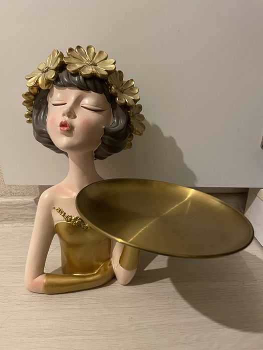 Статуэтка для конфет