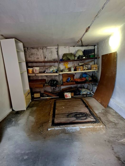 Продам гараж "Восток"