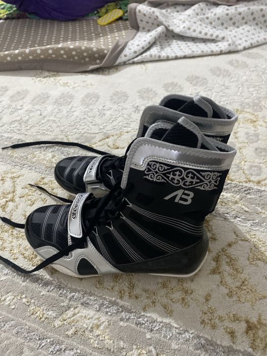 Продам боксерки для бокса