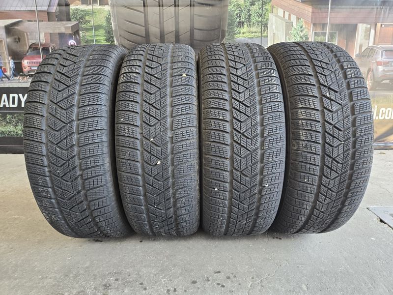 235/65/17 PIRELLI 4бр