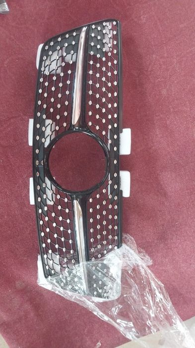 Продам решётки на мерседес