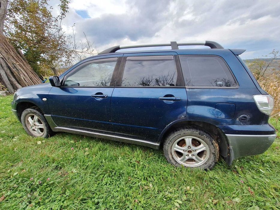 Mitsubishi Outlander 4x4 2005 benzina/GPL 2378cc functionala radiata
