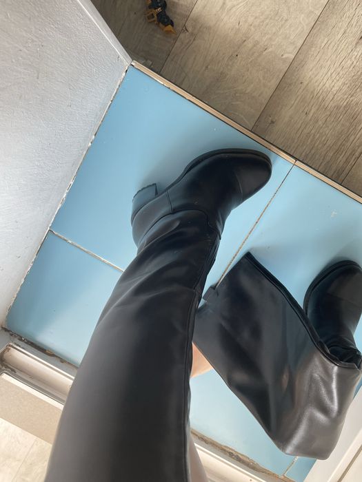 Зимние сапоги на каблуке