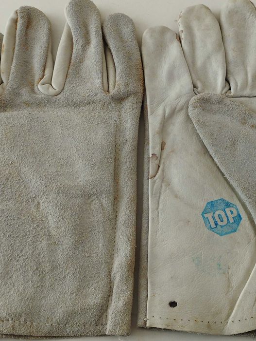 Велурени ръкавици за Заварчици.Унисекс велурено яке.