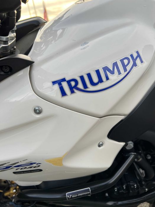 Triumph Tiger 1050 ABS full optiuni si kit touring, evacuare SC project omologata