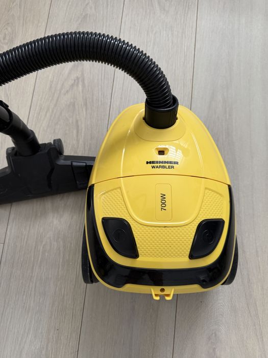 Aspirator cu sac
