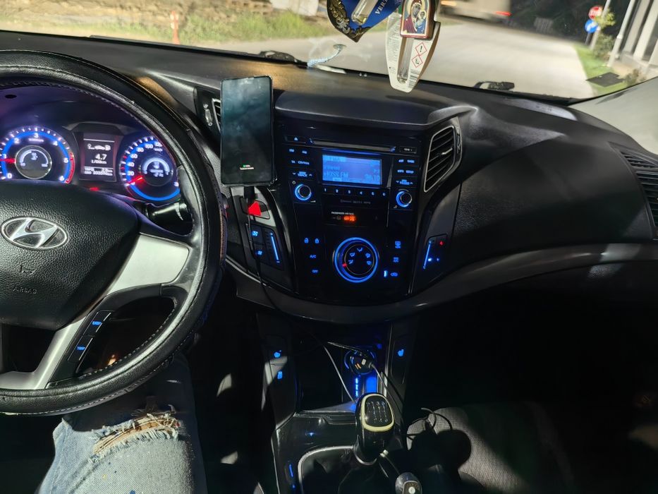 Hyundai i40 1.7 2014 sau Schimb