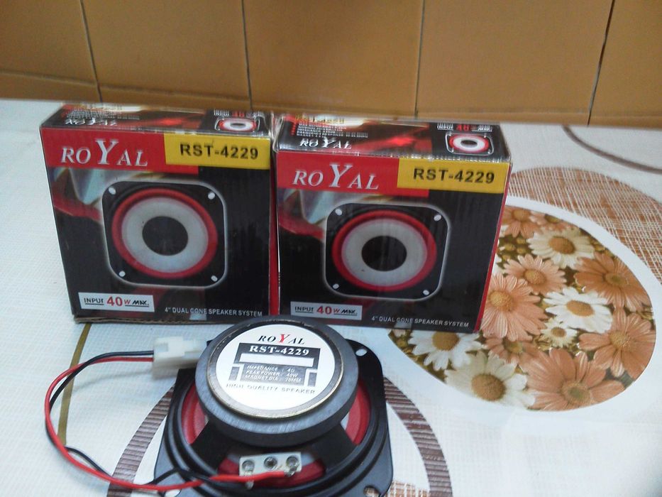 Difuzoare,Boxe PC, Subwoofer ,Boxa M Khastan Casti  rezistemte la Apa.