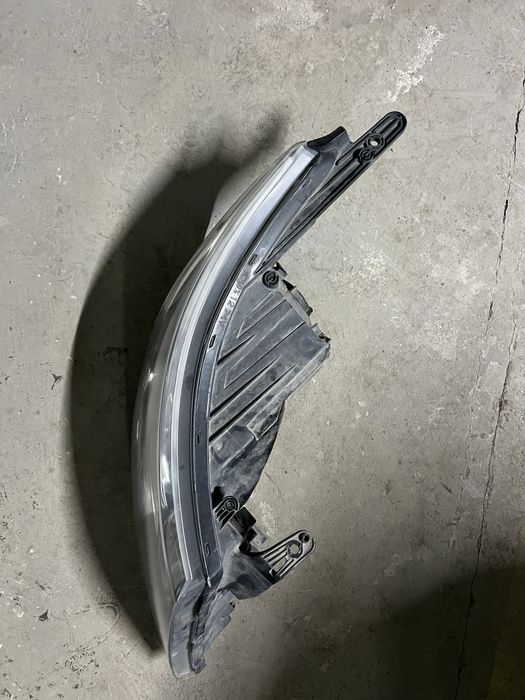 Продам фару оригинал KIA RIO