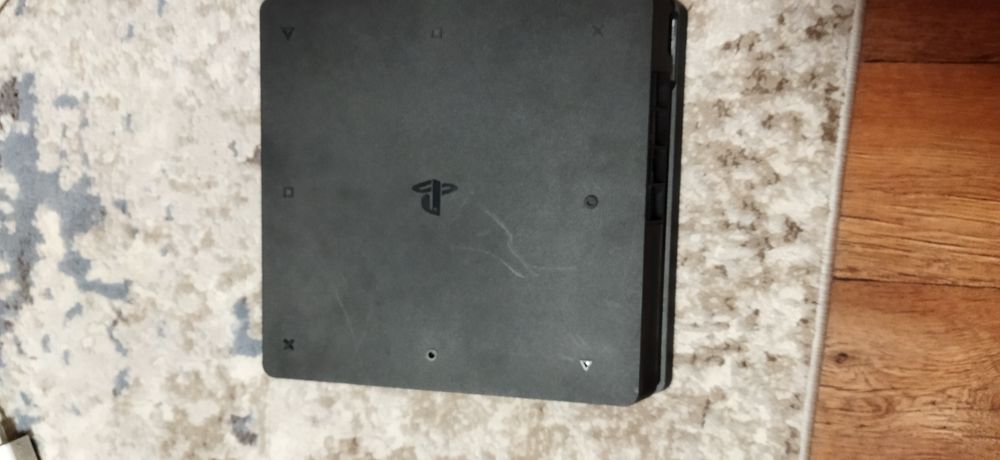 Покупал  новым soni  ps4