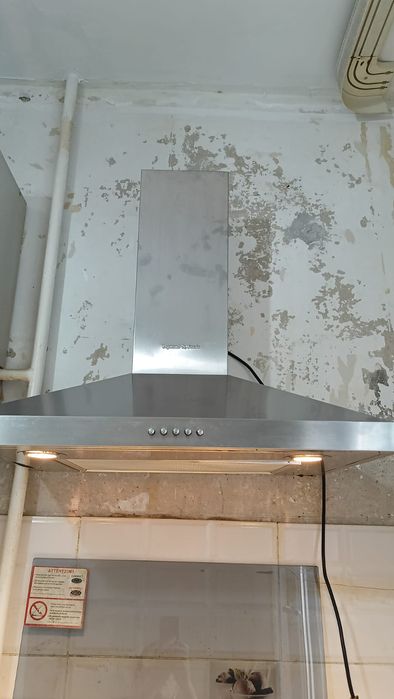 Продам вытяжку недорого