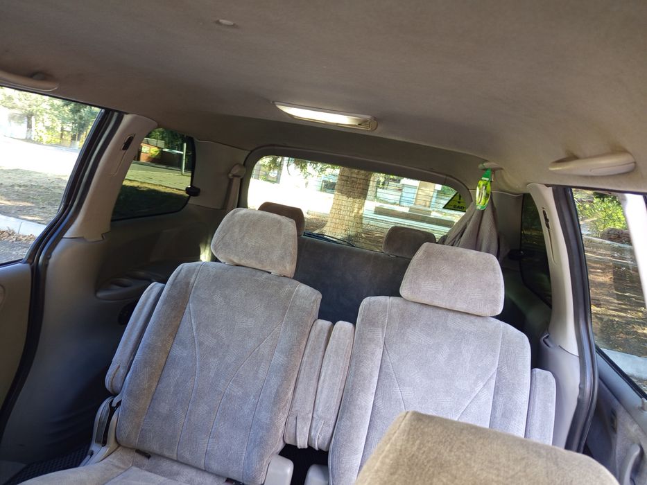 Продам Мазда MPV