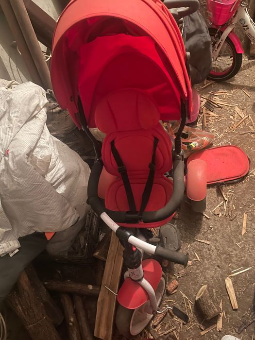 Бебешки и детски колички