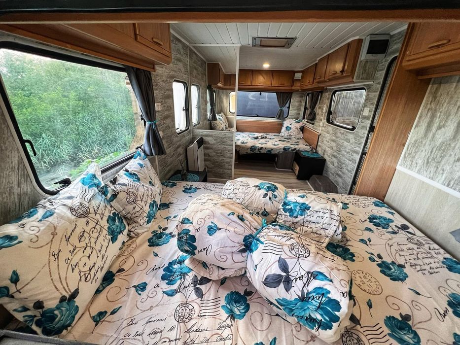 Каравани „Пу за мен!“ на Къмпинг Градина „Созопол Еко“