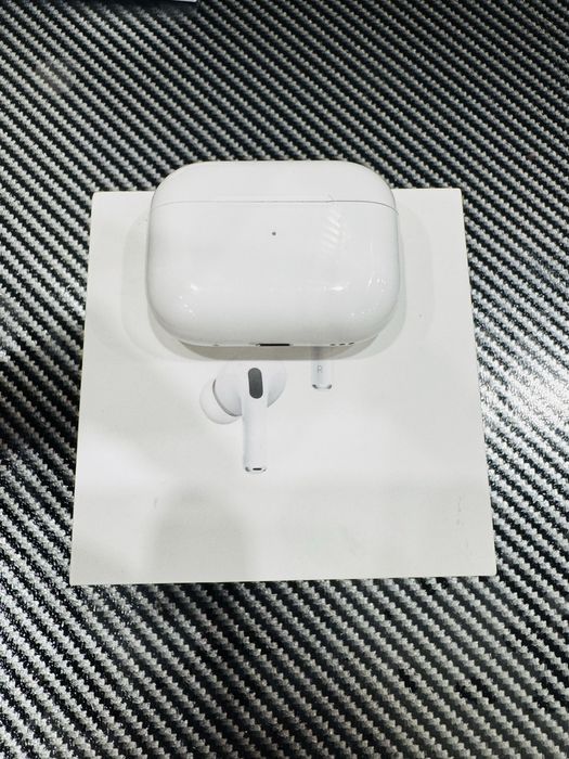 Iphone air pods pro 2