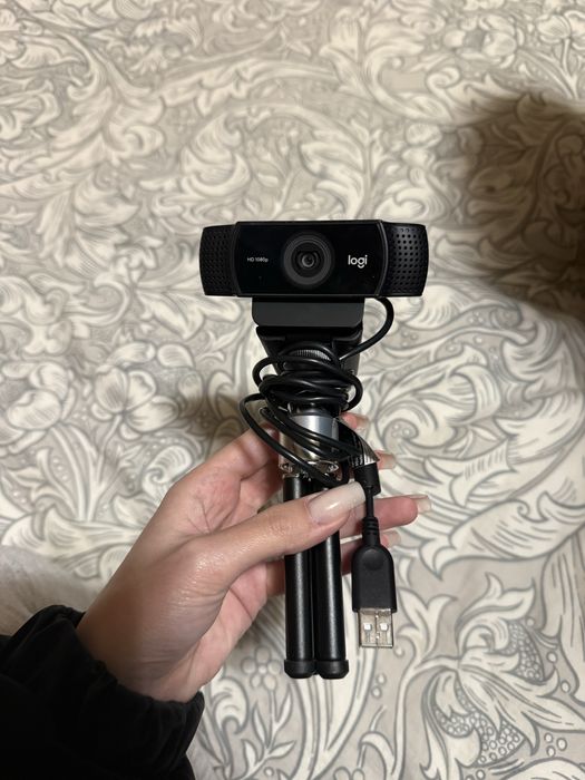 Веб-камера Logitech
