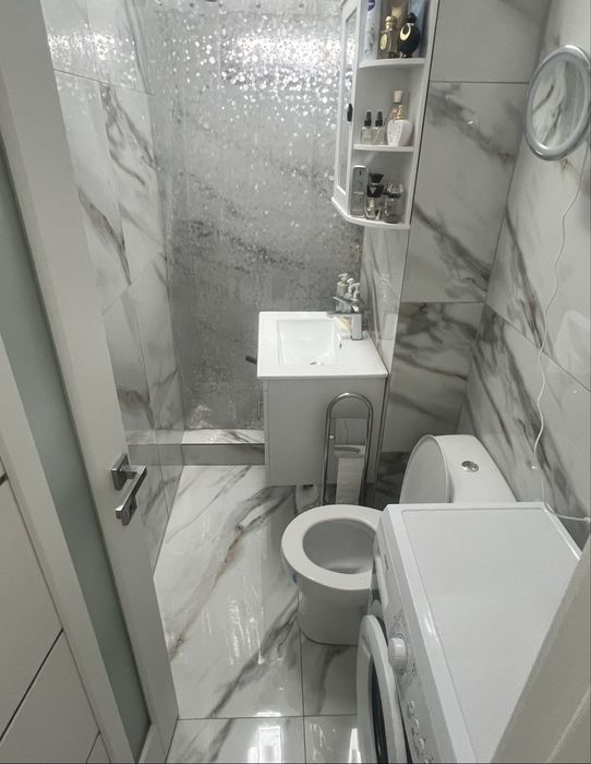 Proprietar vand apartament cochet 2 cam