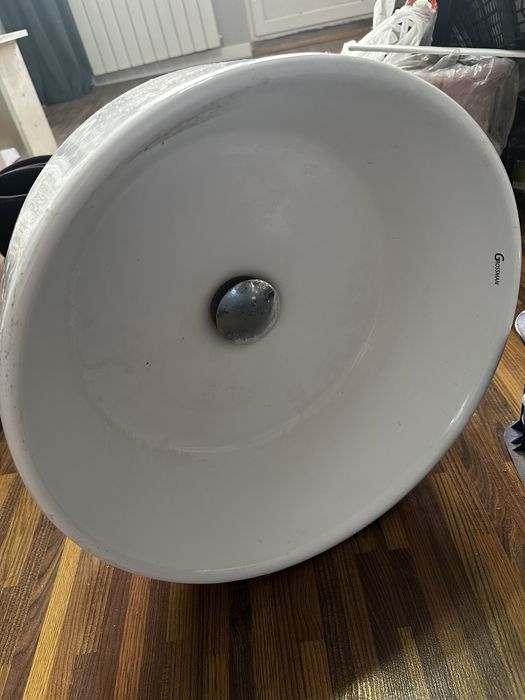 Раковина накладная