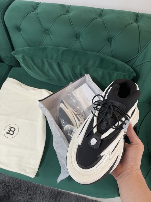 Adidasi Balmain Unicorn Top Version Full Box colectie noua