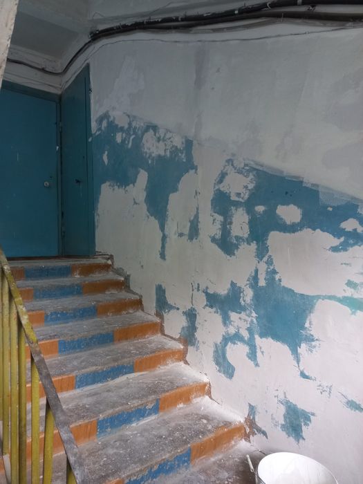 Делаем ремонт подъездов,поклейка обоев