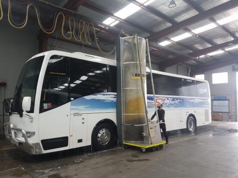 Полуавтоматична четка за камиони / автобуси Керхер / Karcher rbs 5000