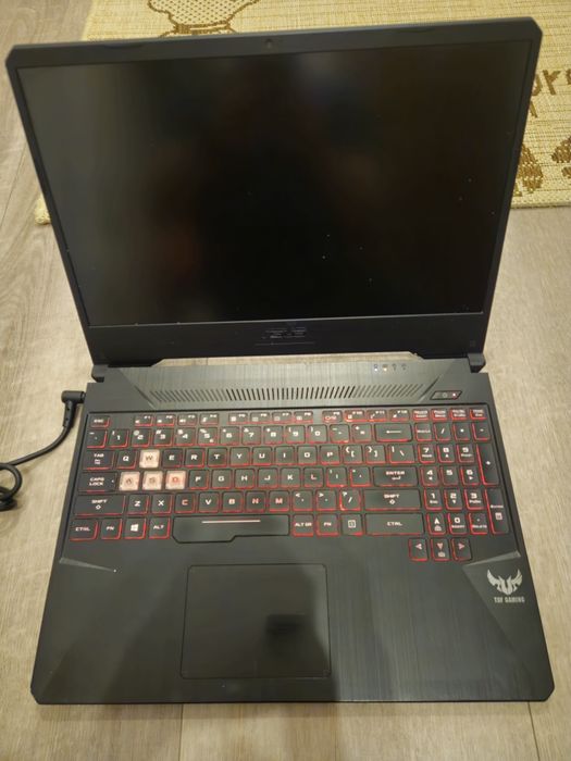 Dezmembrez Laptop Gaming Asus FX505DT cu Nvidia  Geforce GTX 1650