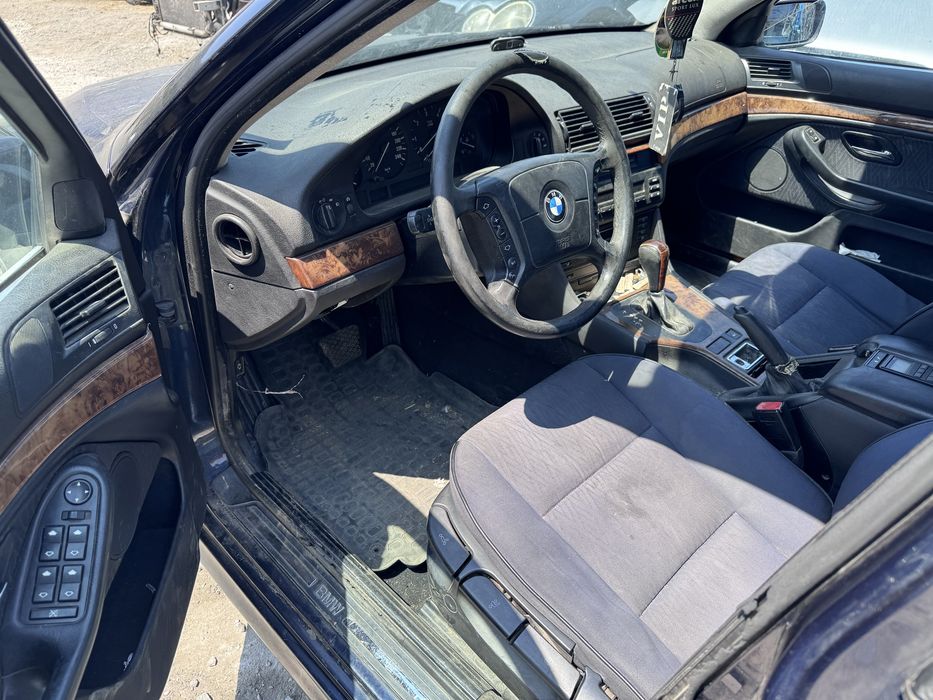 BMW 530d e39 184hp 2000г На Части