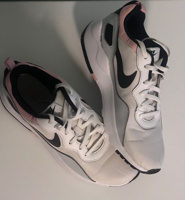 Nike Air Max маратонки