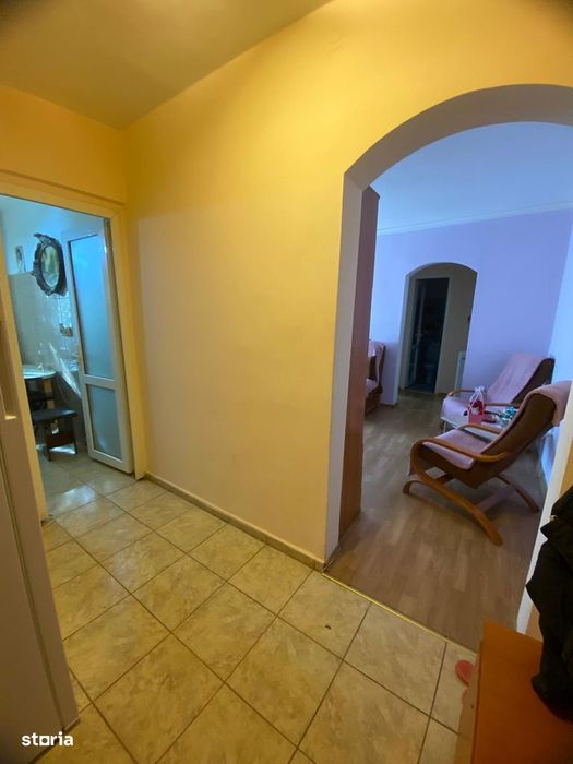 Apartament cu 2 camere la ETAJUL 1 in zona Orizont