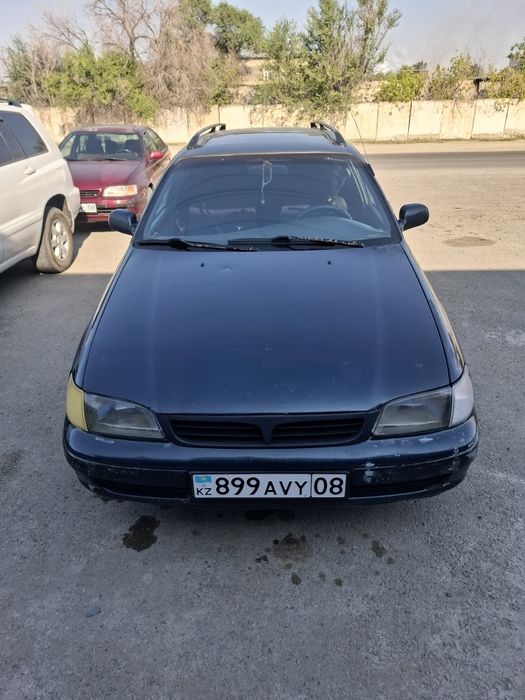 Toyota Carina E универсал