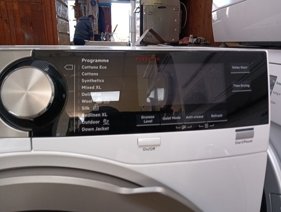 Сушилня с термопомпа АЕГ Aeg Series 9000 A+++ 8кг 2 години гаранция!