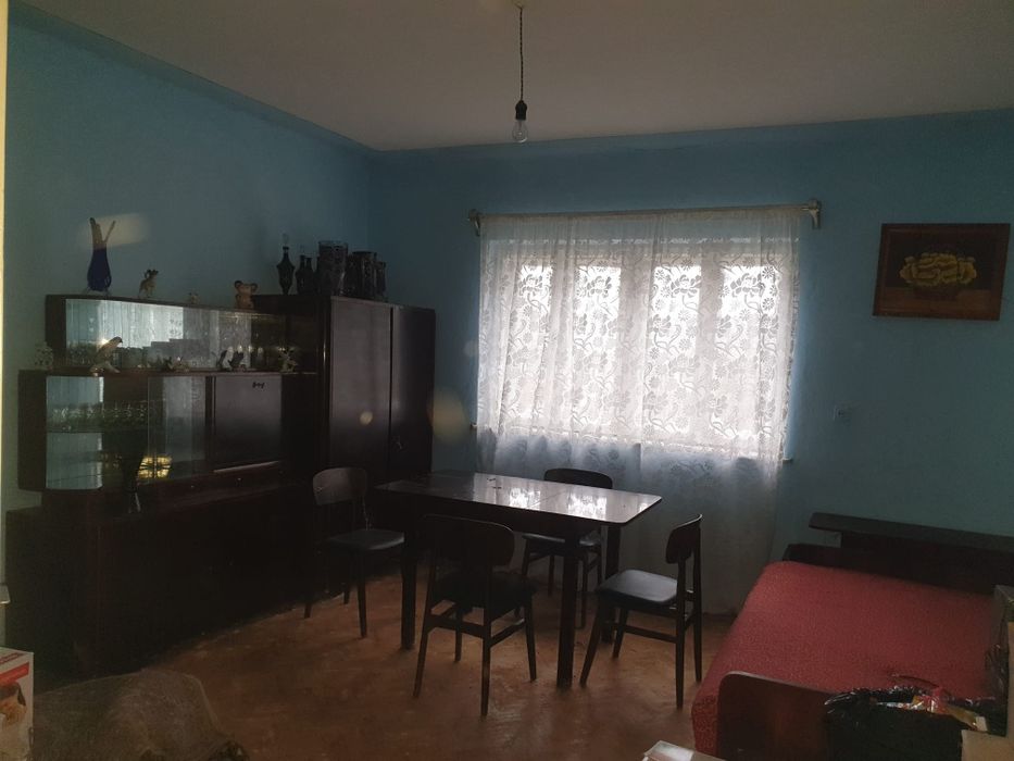 Casă si anexe Tămășești